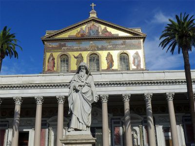 サン・パオロ・フォーリ・レ・ムーラ大聖堂